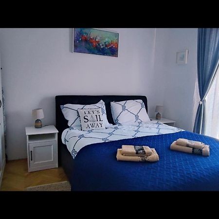 Apartamento Santa Eufemia Rovinj 10Min Walk To City & Free Garage Parking Exterior foto