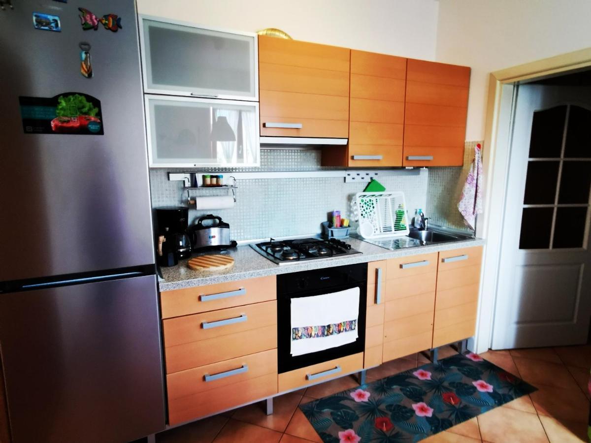 Apartamento Santa Eufemia Rovinj 10Min Walk To City & Free Garage Parking Exterior foto